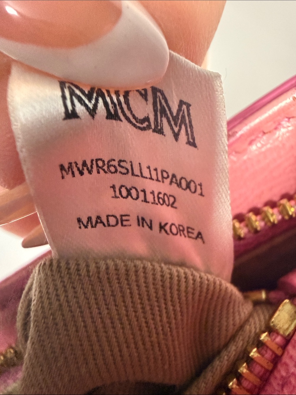 MCM Pink Leather Baguette Shoulder Bag | Bow Hardware Coquette Y2K - Picture 15 of 17